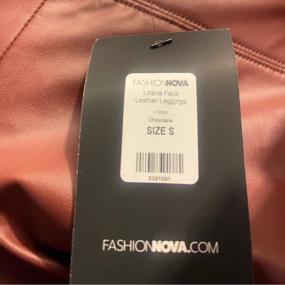 Fashion Nova Faux Leggings - Picture 5 of 6